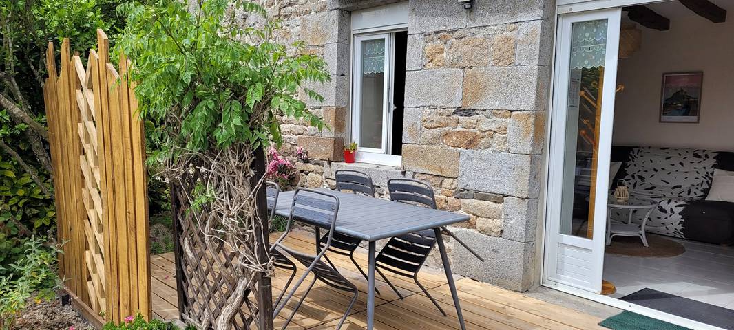 Gîte pour 4 personnes, avec terrasse et jardin à Mont-Dol - 2
