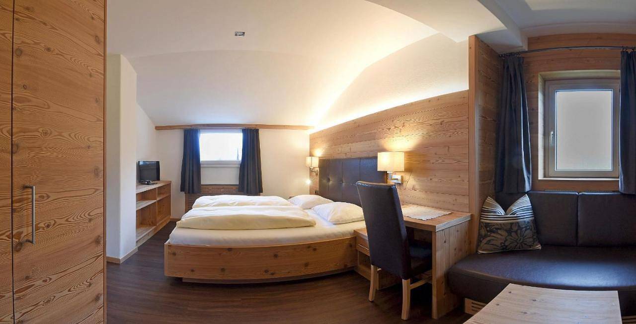 Hotel Garni Vanadis in St. Ulrich in Gröden, Dolomiti Superski