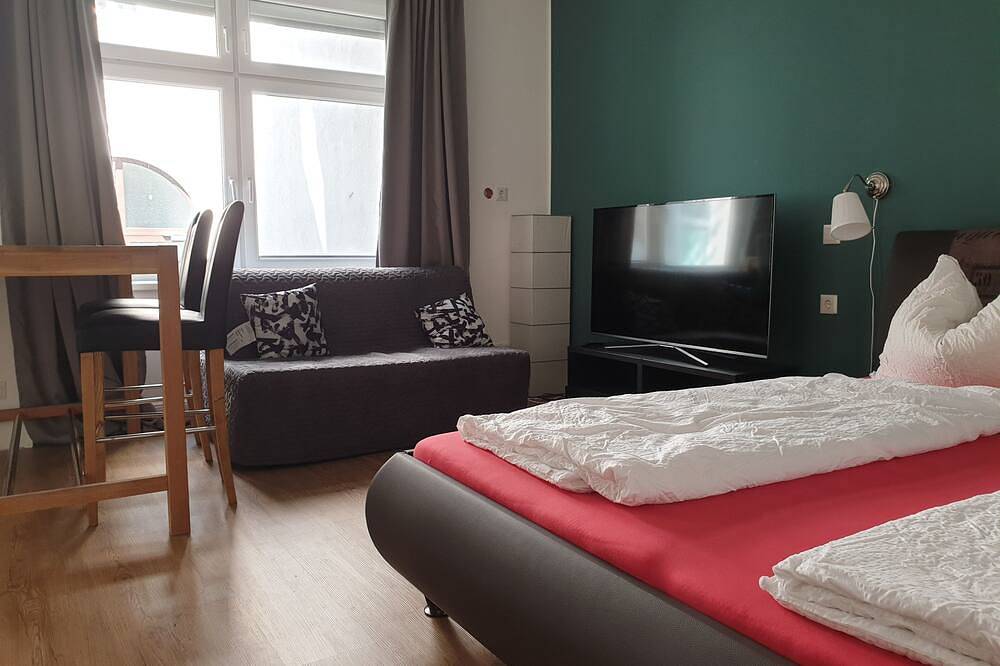 Ganze Wohnung, Studioresidenz Friedensbrücke in Brigittenau, Wien