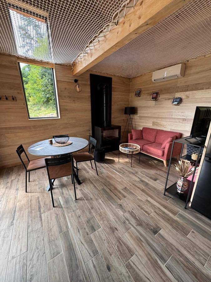 Chalet pour 4 personnes, avec piscine ainsi que vue et jardin dans l' Ariège - 3
