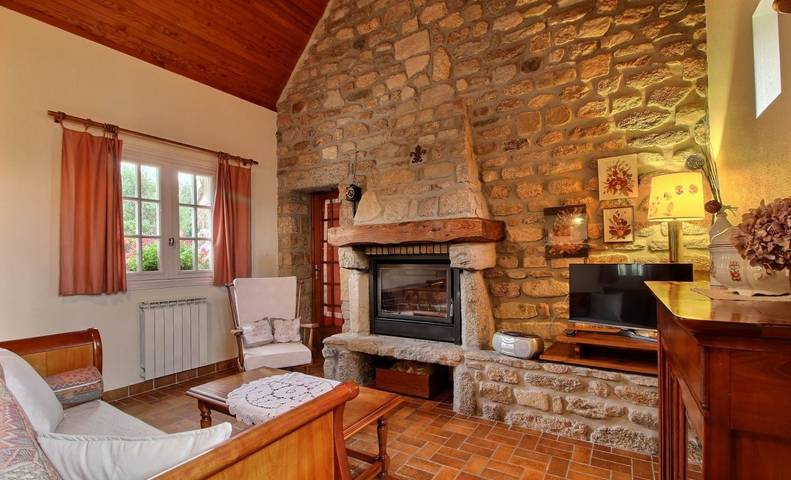 Gîte pour 4 personnes, avec terrasse et jardin à Ploudalmézeau - 4