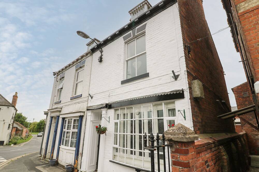 The Pebbles, pet friendly, country holiday cottage in Hornsea in Hornsea, Östliches Yorkshire