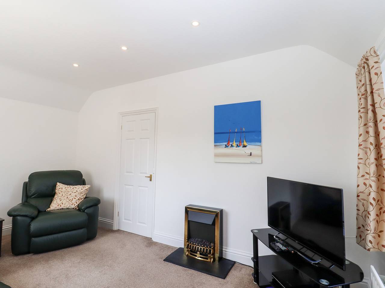Entire apartment, Bay Tor in St Margaret's at Cliffe, Kent