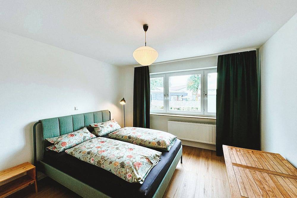 Ganze Wohnung, Neu: Großzügige Suite mit eigener Terrasse | 10 min von Rothenburg ob der Tauber in Schrozberg, Taubertal