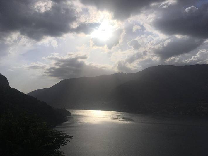 BnB für 2 Personen, mit Ausblick und Seeblick sowie Balkon am Comer See