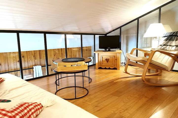 Apartamento entero, Valmorel, al final de la calle peatonal, apartamento de 4 habitaciones en dúplex, con un gran balcón ... in Valmorel, Les Avanchers-Valmorel