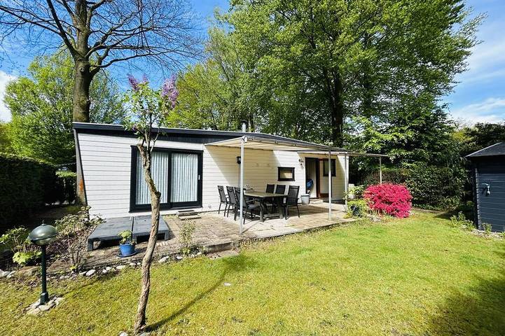 Vakantiepark voor 5 personen, met tuin en zwembad, met huisdier in Arcen