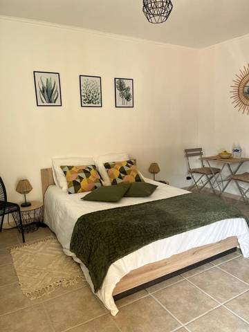 Maison d’hôte pour 3 personnes, avec terrasse à Istres