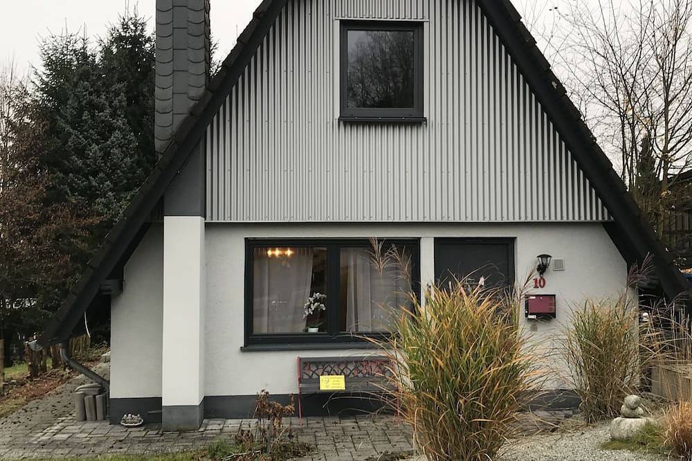 Ferienhaus Auszeit am See in Mengerskirchen, Landkreis Limburg-Weilburg