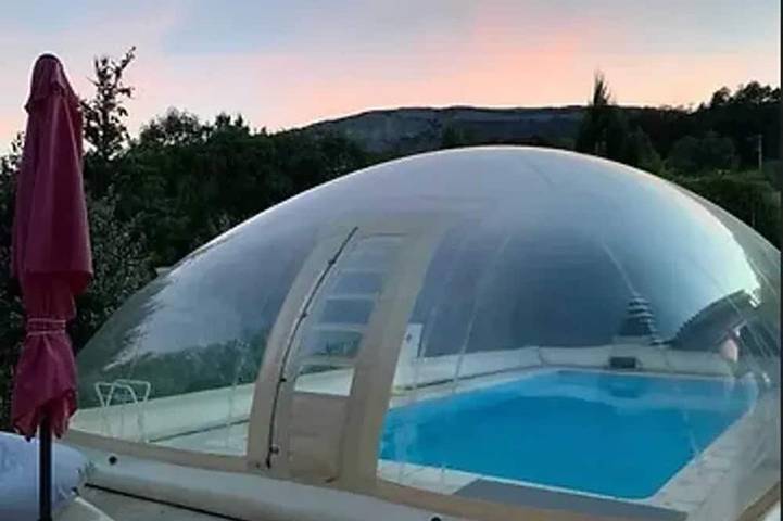 Location de vacances pour 14 personnes, avec Balcon et Jardin dans Montlaur-en-Diois
