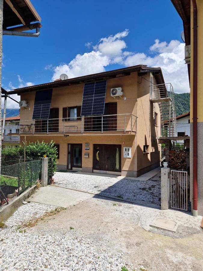Appartement de vacances pour 10 personnes, avec vue et jardin