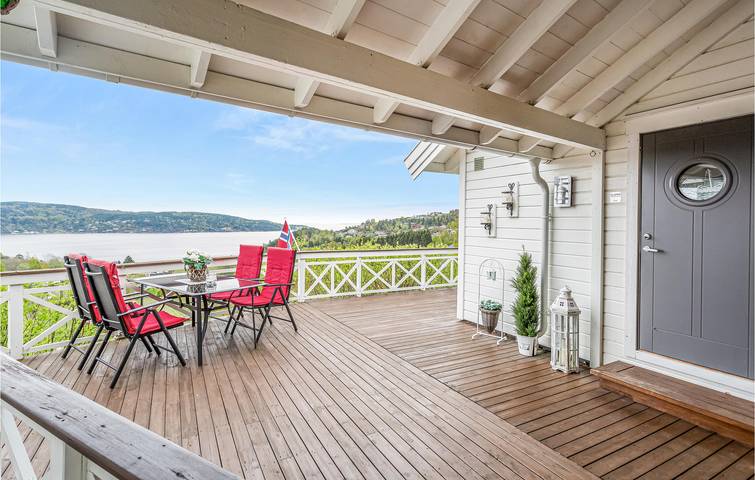 Ferienhaus für 10 Personen, mit Terrasse und Garten sowie Seeblick in Ost-Norwegen - 2