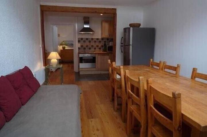Holiday apartment for 9 people, with balcony/terrace - 1