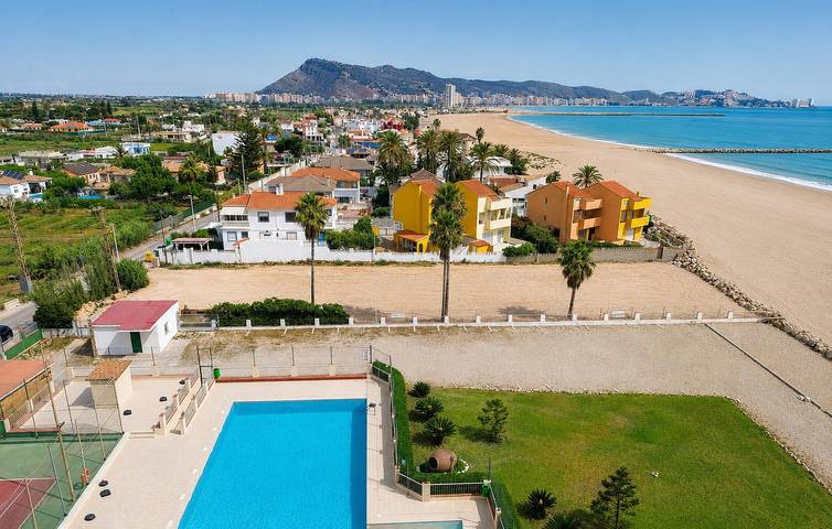 Ferienwohnung für 3 Personen, mit Garten und Terrasse sowie Pool - 1