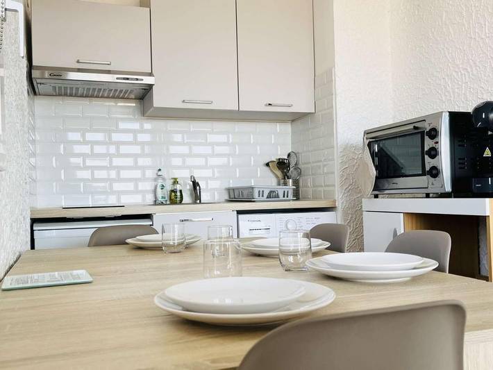 Gîte pour 4 personnes, avec balcon dans Gare du Club Med Cocody - 2