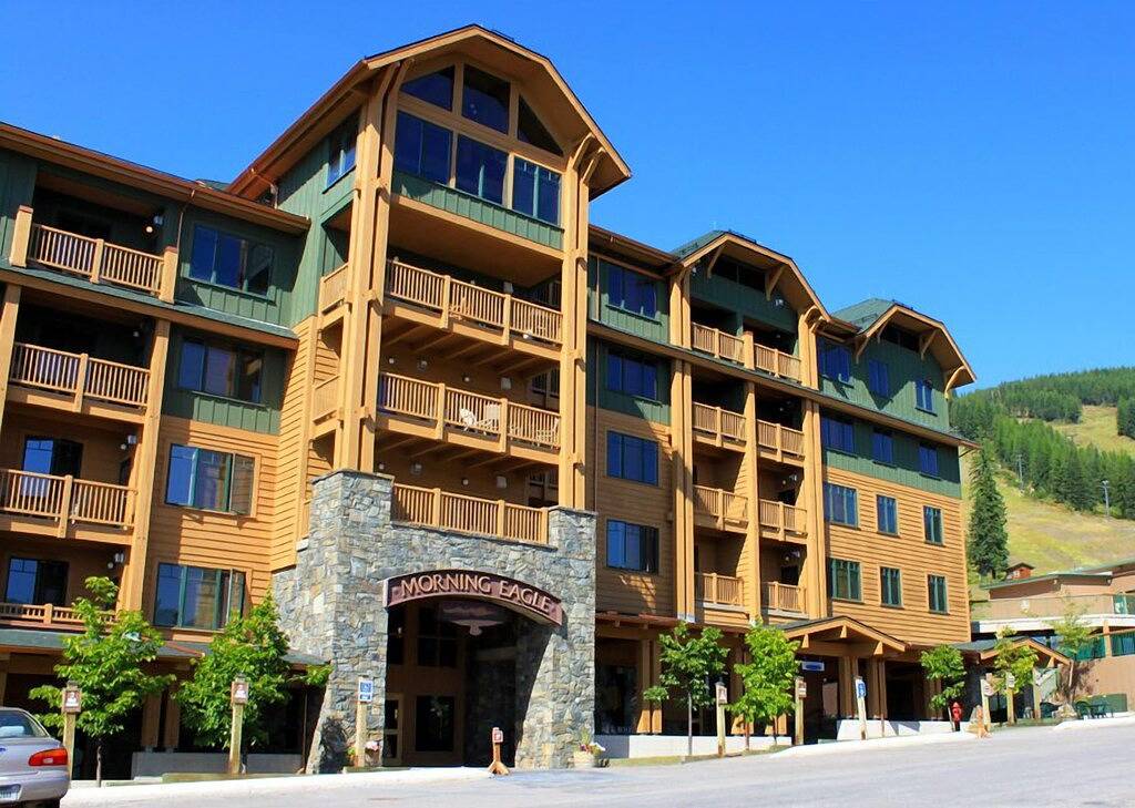 Ganze Wohnung, Deluxe Morning Eagle Apartment mit 1 Schlafzimmer und 1 Bad - Ski In / Ski Out in Glacier-Nationalpark