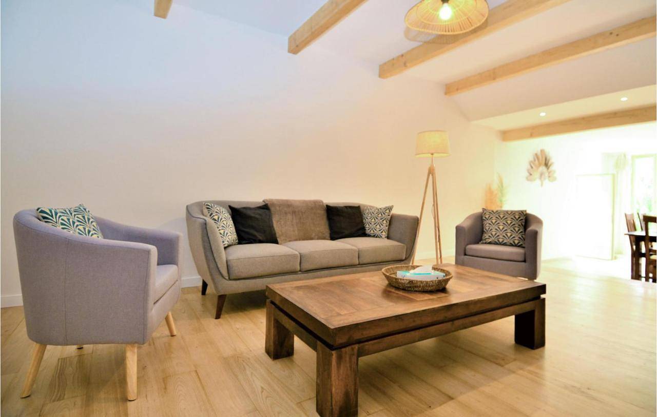 Three-Bedroom Holiday Home in Saint-Germain, Ardèche