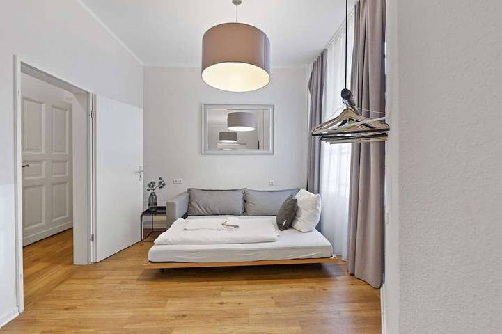 Ganze Wohnung, Primeflats - Big family apartment Schöneberg in Berlin Innenstadt, Berlin