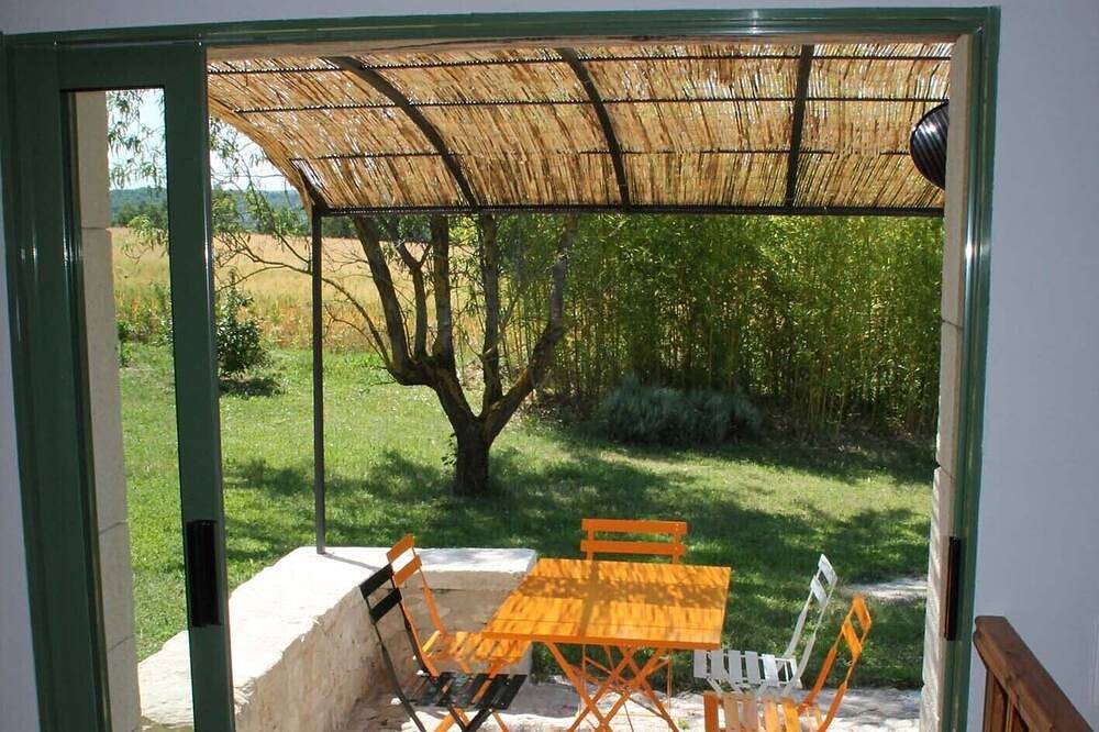 Maison indépendante, Forcalquier, pleine nature pour se ressourcer, vue superbe in Forcalquier, Parc naturel régional du Luberon