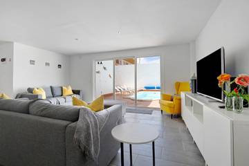 Holiday Home for 8 People in Corralejo, La Oliva, Photo 3
