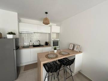 Gîte pour 2 personnes, avec terrasse à Ornex