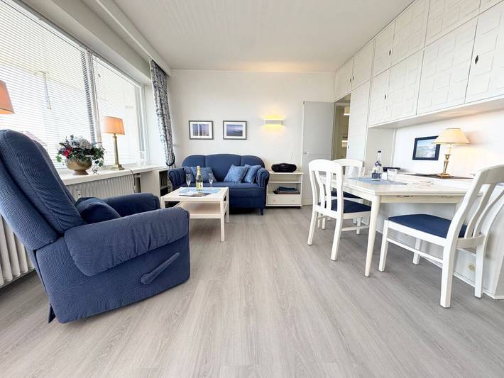 Ganze Wohnung, Ein-Zimmer-Appartement im zweiten Obergeschoss direkt am Strandübergang in Nordfriesische Inseln (Schleswig-Holstein) (Schleswig-Holstein), Wenningstedt