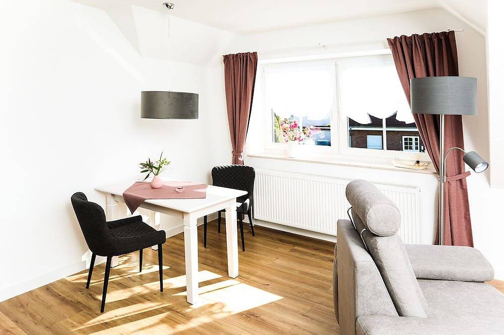 Ganze Wohnung, Komfort-Ferienwohnung 50qm mit Balkon in Bad Sassendorf, Kreis Soest