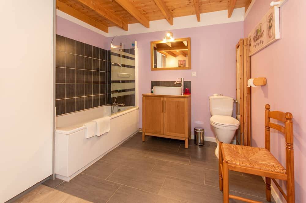 Angenehmes Haus mit Charme 3 * private Jacuzzi Meer Strand Geschäfte Zentrum Dorf in Angoulins, La Rochelle und Umgebung