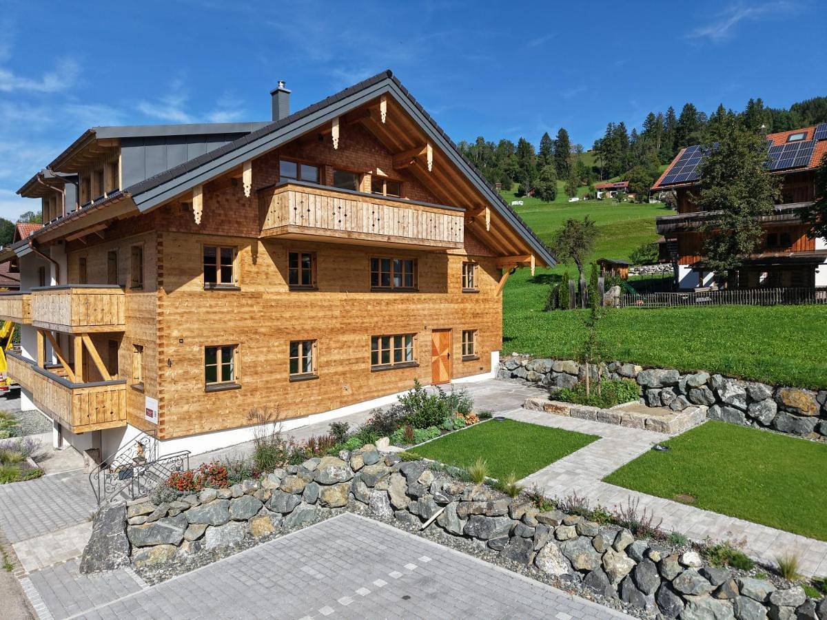 Ganze Wohnung, Das Bischof - 5 exklusive Ferienwohnungen und 1 Doppelzimmer - 4x mit privater Zirben Sauna - Semmelservice & Hindelang Plus in Vorderhindelang, Bad Hindelang
