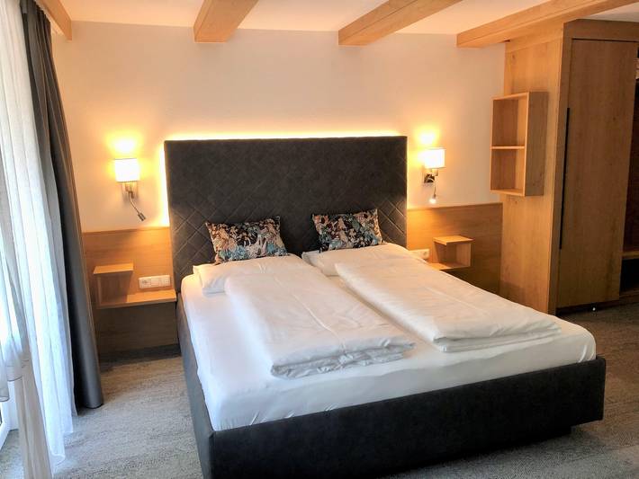 Ferienwohnung für 2 Personen, mit Balkon und Ausblick sowie Sauna in Kappl - 4