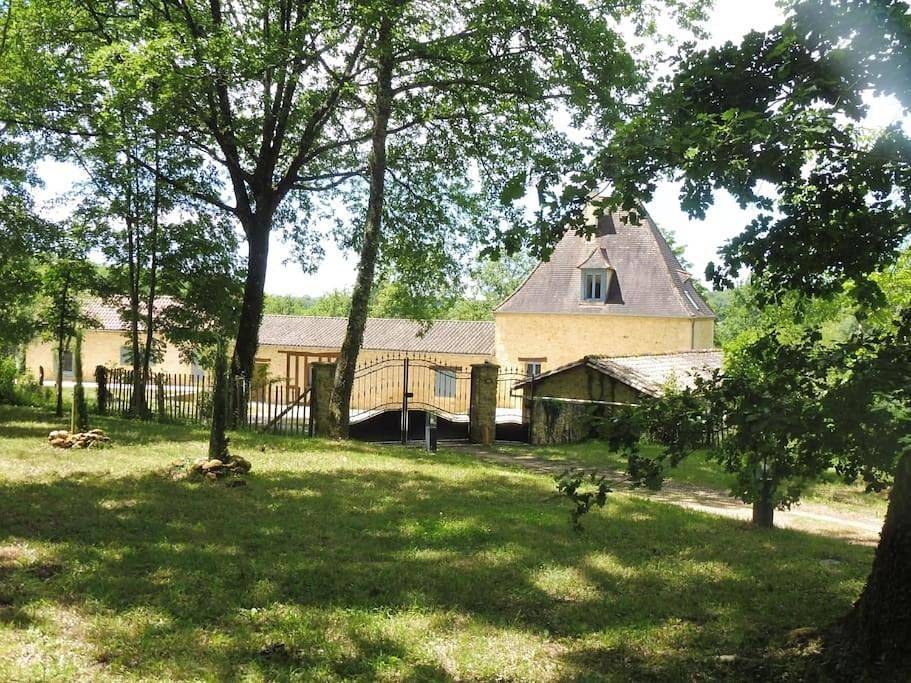 Four-Bedroom House in Val de Louyre et Caudeau, Périgord Pourpre