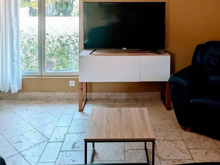 Location de vacances pour 3 personnes, avec balcon et bassin pour enfant à Tarascon - 4