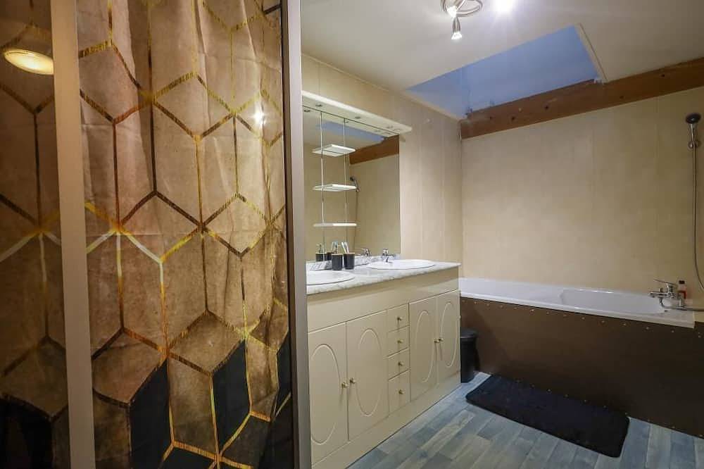 Entire apartment, La Pépite Centrale et Cosy in Ambérieu-en-Bugey, Belley