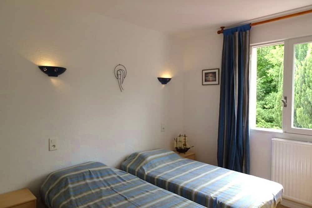 Ganze Wohnung, 2-Zimmer-Wohnung 50m vom Strand mit Pool, Parkplatz und Haustiere erlaubt in La Côte Vermeille, Argelès-sur-Mer