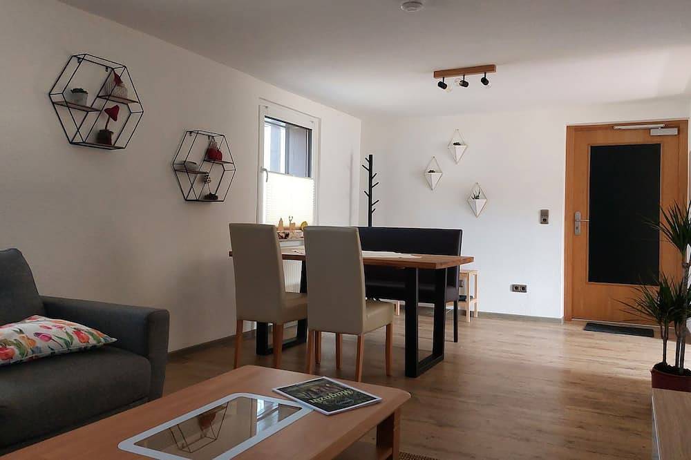 Apartment mit Küche, 65qm, 1 Schlafzimmer, 1 Wohn-/Schlafzimmer, max. 3 Personen in Bad Soden-Salmünster, Main-Kinzig-Kreis