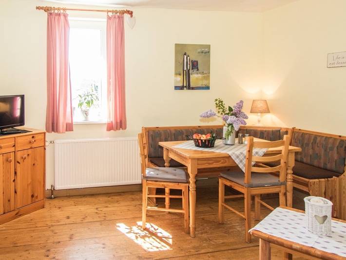 Bauernhof für 6 Personen, mit Sauna und Terrasse sowie Garten, mit Haustier in Thüringen - 2