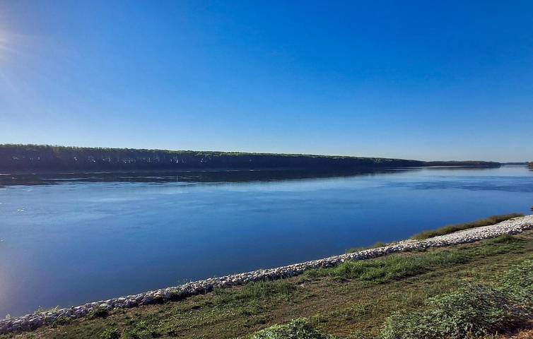 Encantador piso de 150 m² junto al Danubio, con wifi y acceso para pescar in Condado de Osijek-Baranja