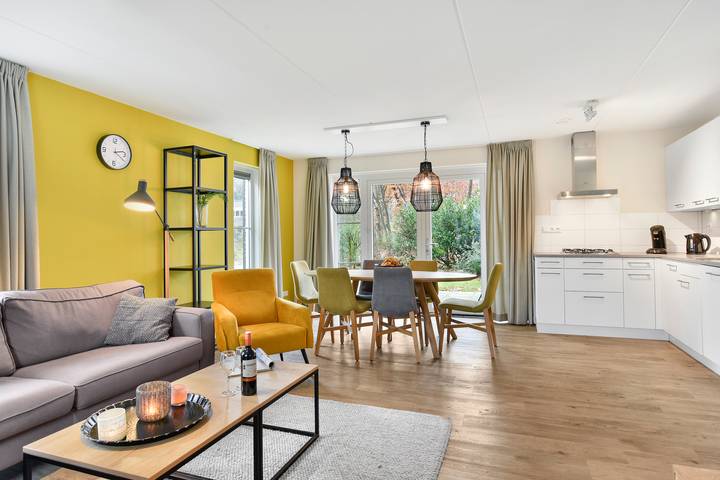 Bungalow für 6 Personen, mit Balkon/Terrasse und Terrasse - 1