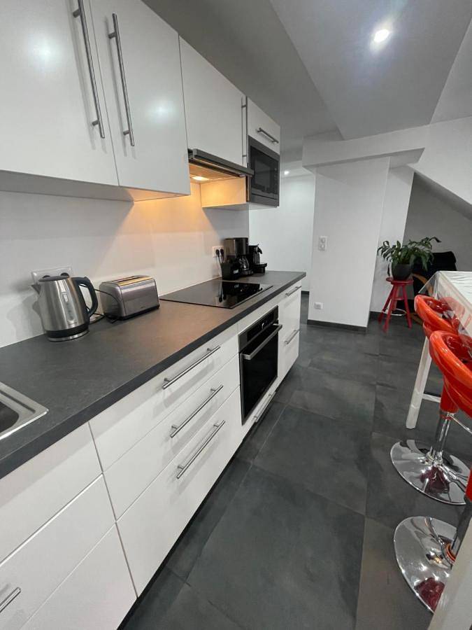 Appartement entier, One-Bedroom Apartment in Blainville-sur-l'Eau, Région de Lunéville