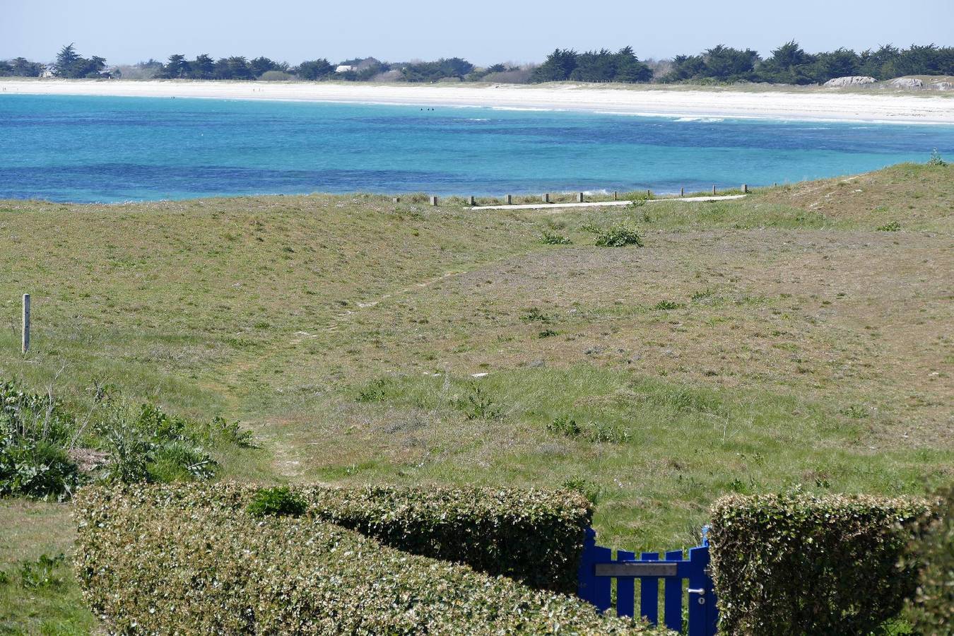 Spacious house with direct access to the beach in Guilvinec, Region de Quimper