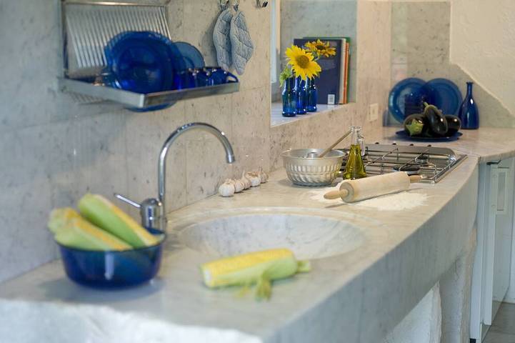 Ferienwohnung für 3 Personen, mit Balkon und Terrasse sowie Garten und Pool am Lago Trasimeno