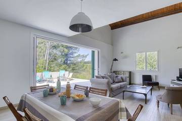 Villa pour 6 personnes, avec jardin à Saint-Cyr-sur-Mer