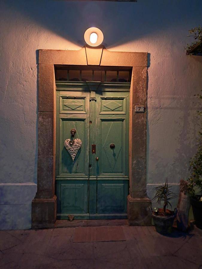 Chambre d’hôte pour 2 personnes, avec terrasse ainsi que vue et jardin à Tourouzelle