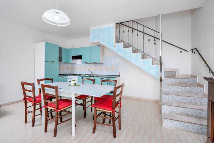Location de vacances pour 6 personnes, avec jardin et balcon à Tanaunella - 3