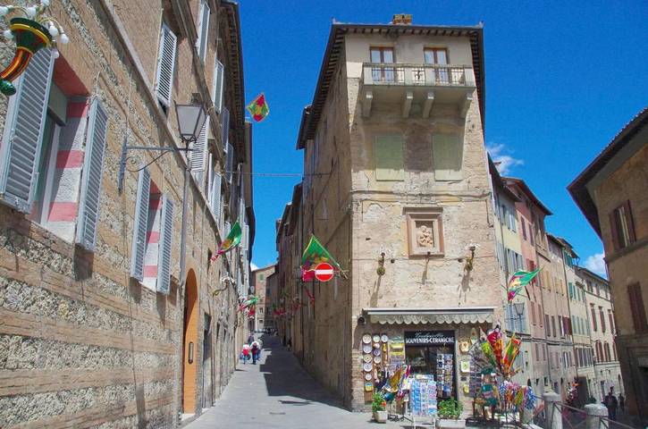 Chambre d’hôte pour 3 personnes, avec terrasse et vue à Sienne - 4