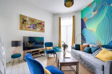 Gîte pour 5 personnes, avec balcon dans Gare de Bordeaux Saint Jean