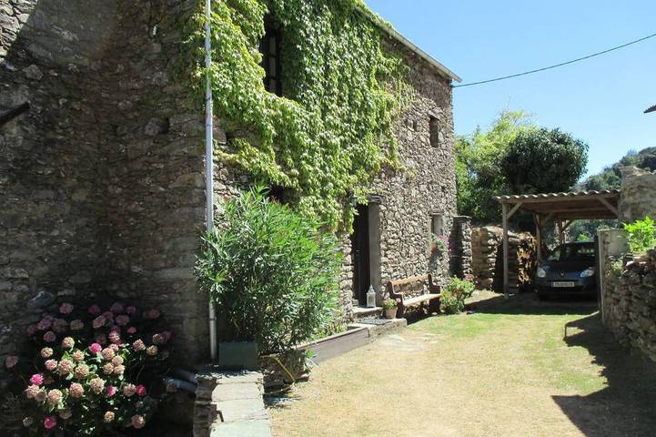 Gîte pour 2 personnes, avec jardin à San-Giovanni-di-Moriani
