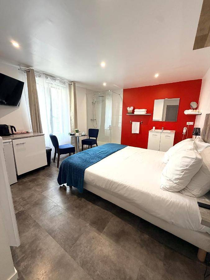 Aux Charmes - Suites Prestige et Petit Déjeuner en chambre - Cote d Opale in Isques, Région de Boulogne-sur-Mer