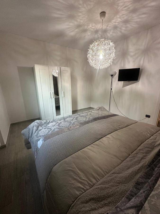 Appartement entier, Casa strauss, elegante bilocale immerso nel verde in Limbiate, Brianza