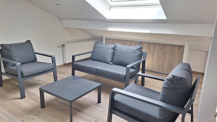Gîte pour 2 personnes, avec terrasse et vue dans Saint-Romain-en-Gal